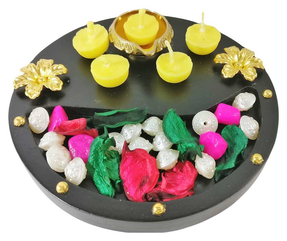 Lord Ganesh With Bansuri on Wooden Tray